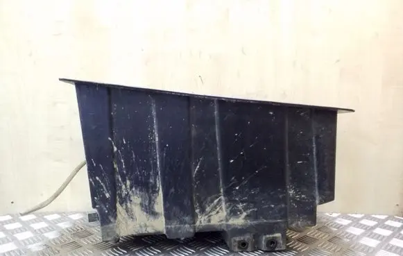 Battery box tray