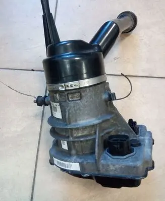 Citroen C4 I Picasso Power steering pump 9684040280