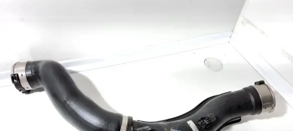 BMW 5 F10 F11 Intercooler hose/pipe 4735270 7809834