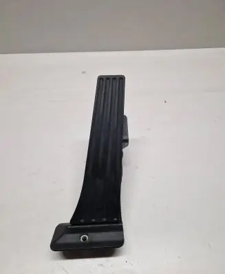 BMW X6 F16 Accelerator throttle pedal 6853175 12037313DE 01043533