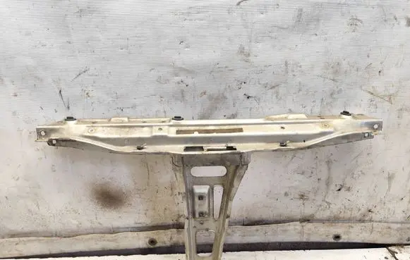 Audi 80 90 B3 Radiator support slam panel