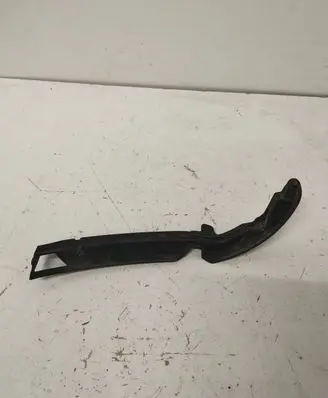 Volkswagen PASSAT B6 Front bumper mounting bracket 3C0807177
