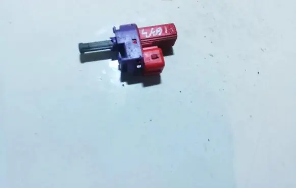 Ford Focus Brake pedal sensor switch