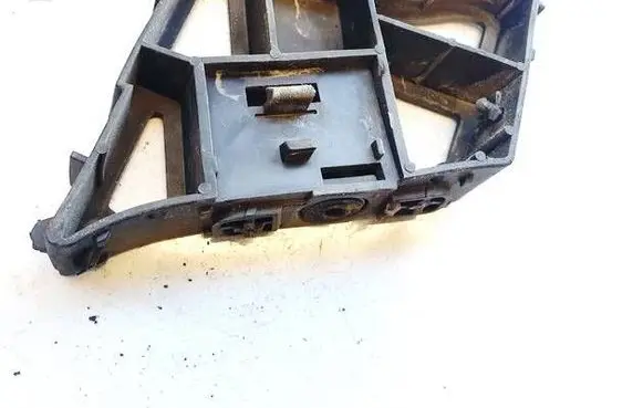 Citroen C5 Rear bumper mounting bracket 9681315180