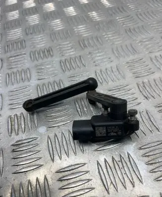 BMW X3 G01 Headlight/headlamp level sensor 6870200 1521803876 10172401693