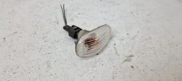 Saab 9-3 Ver2 Front fender indicator light 12777318