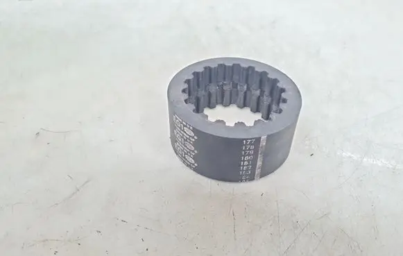 Volkswagen Touareg I Alternator pulley