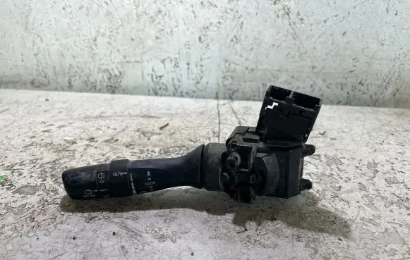 Lexus CT 200H Wiper control stalk 173848