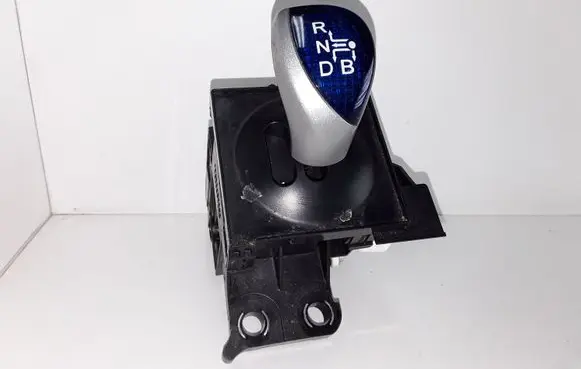 Toyota Prius (XW30) Gear shifter/selector 75C583LHD