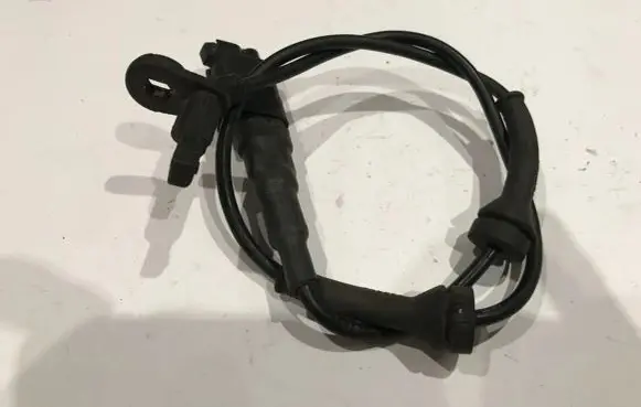 Ford Focus ABS brake wheel speed sensor 98ag2b372af 98ag-2b372-af