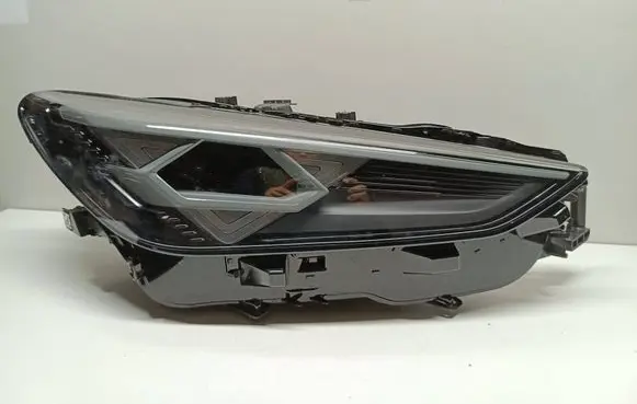 Cupra Terramar Headlight/headlamp 578941006A