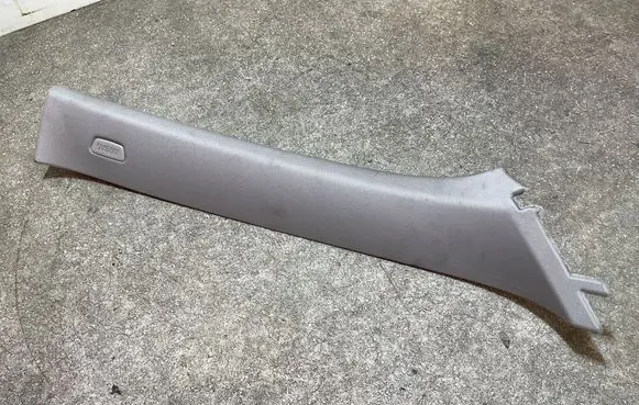 BMW 2 F44 (A) pillar trim 7475544 11252010