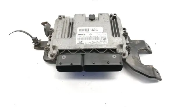 Hyundai i40 Engine control unit/module 391202A220