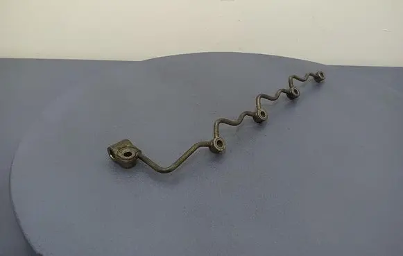 Toyota Avensis Verso Fuel line pipe 