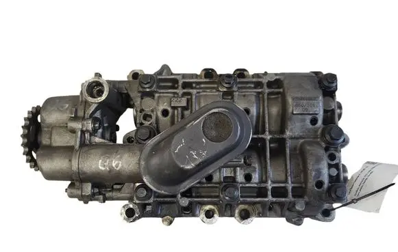 Land Rover Freelander 2 - LR2 Oil pump 9636898380 9636898580