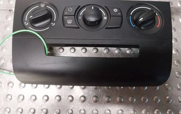 BMW 3 E90 E91 Climate control unit 9190922