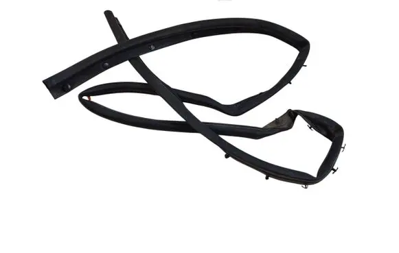 Ford Edge II Engine compartment rubber DEK3D 010490201