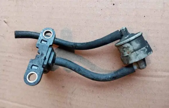 Opel Signum Vacuum valve 
