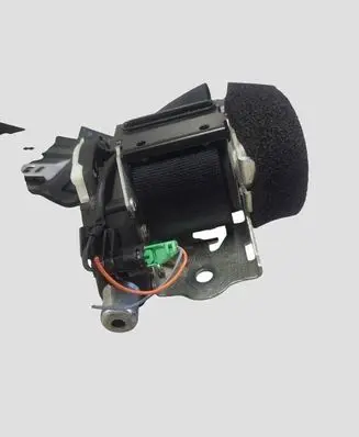 Volvo S60 Rear seatbelt 39818850 34147922 P039818850