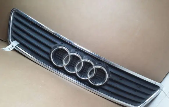 Audi A6 S6 C5 4B Front grill 4B0853651A