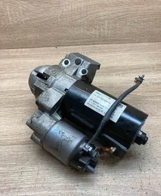 BMW X6 F16 Starter motor 8515900 1005841580