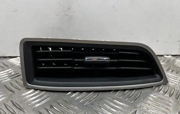 Ford Galaxy Dash center air vent grill EM2B19C681
