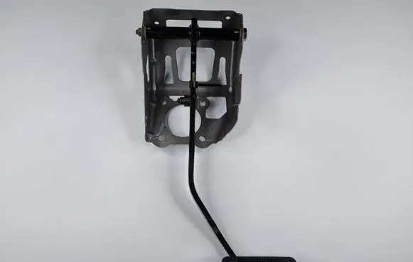 Dodge Challenger Brake pedal 04779688AL