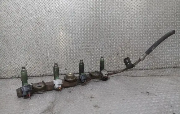 Toyota Avensis T250 LP gas injectors set 