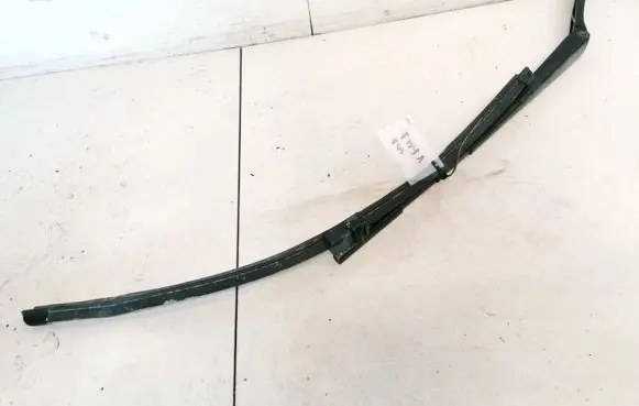 Skoda Octavia Mk2 (1Z) Front wiper blade arm 1Z1955409