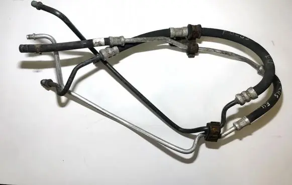 Ford Focus Air conditioning (A/C) pipe/hose