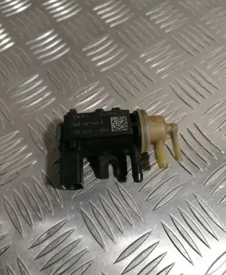 Skoda Fabia Mk2 (5J) Turbo solenoid valve 1K0906627B