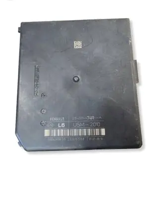 Renault Master III Fuse module 284B64474R 2509152658 519542F06