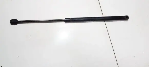 Mitsubishi Outlander Tailgate/trunk strut/damper 5802A304