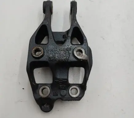 Mini Cooper Countryman R60 Engine mounting bracket 9812036