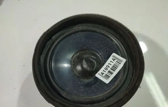 Peugeot 4007 Front door speaker 7H511a