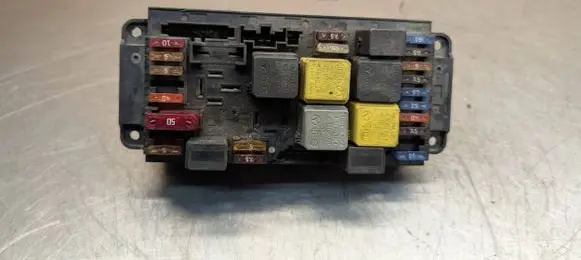 Mercedes-Benz CLK AMG A208 C208 Fuse module 2035451701 5DK00848540