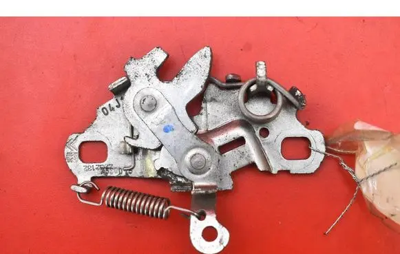 Peugeot 208 I Engine bonnet/hood lock/catch 7530015