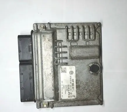 Skoda Fabia Mk2 (5J) Engine control unit/module 03P906021L 03P906021AN 28307850