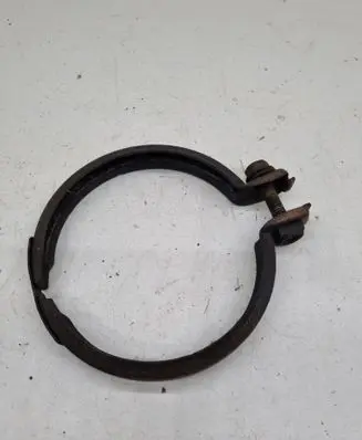 BMW 5 F10 F11 Muffler pipe connector clamp 7606136