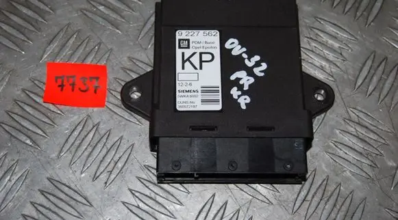 Opel Vectra C Door control unit/module 9227562