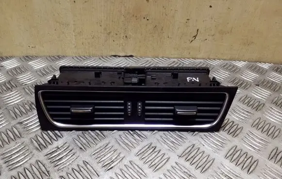 Audi A4 S4 B8 8K Dash center air vent grill 8T2820951B