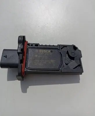BMW 5 F10 F11 Mass air flow meter 8583496 0281006597 20170108