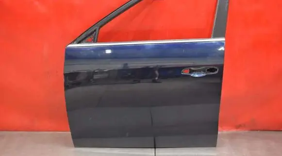 SsangYong Tivoli Front door