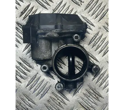 Volkswagen PASSAT B6 Throttle valve 03L128063D