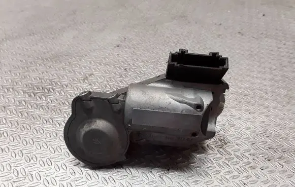 Mercedes-Benz C W203 Steering wheel lock A2034021130