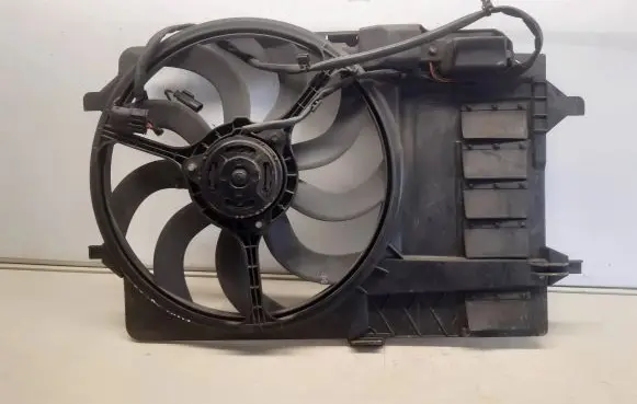 Mini One - Cooper R50 - 53 Electric radiator cooling fan 1475577 8240289 11819310