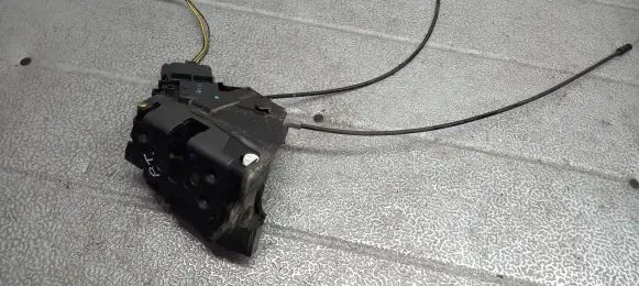 Mazda 3 I Rear door lock