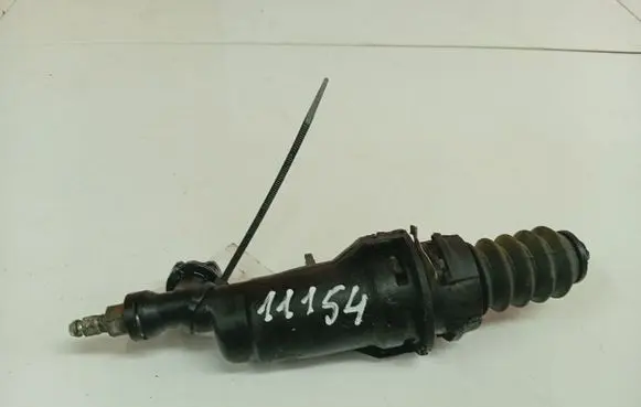 Citroen C8 Clutch master cylinder E370723196