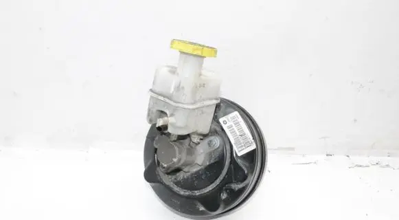 Jeep Cherokee Brake booster 04581555AF