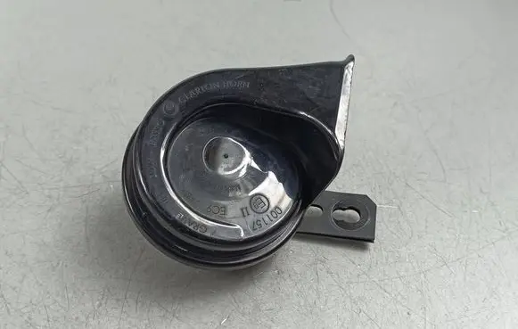 Nissan X-Trail T33 Horn signal 256206RR1A 6044FB2948 31214CL2